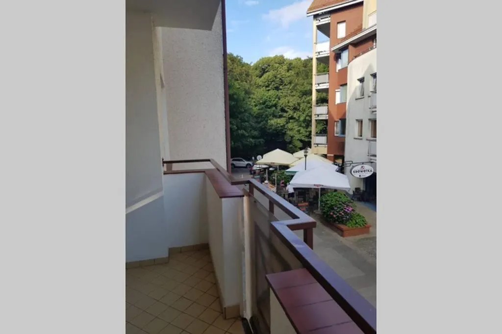 Apartament KOALA Kołobrzeg , 50 m do plaży , garaż , WIFI ,